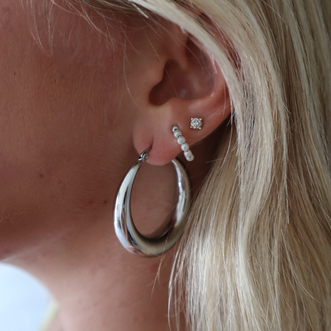 Eva Hoop Earring